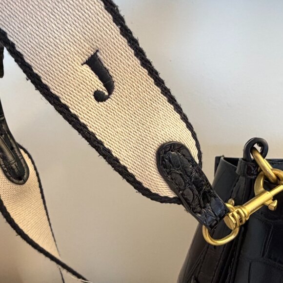 Zara Bucket Bag - Picture 4 of 13